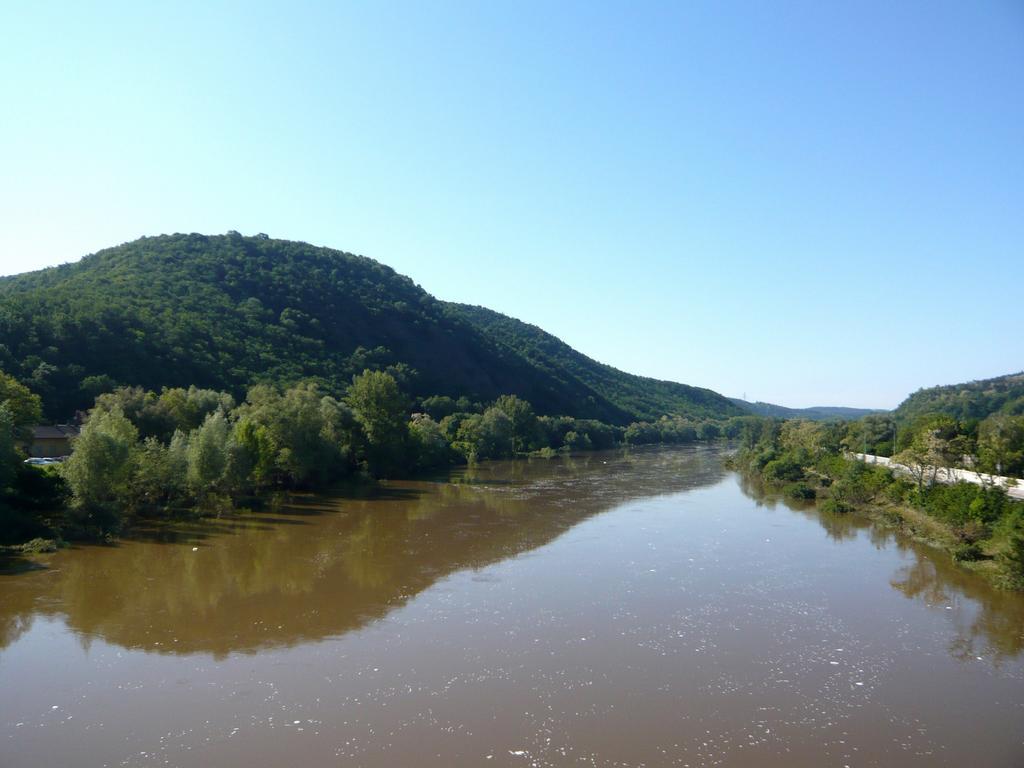 Nad Kralovnou Hotel & Restaurant Прага Экстерьер фото